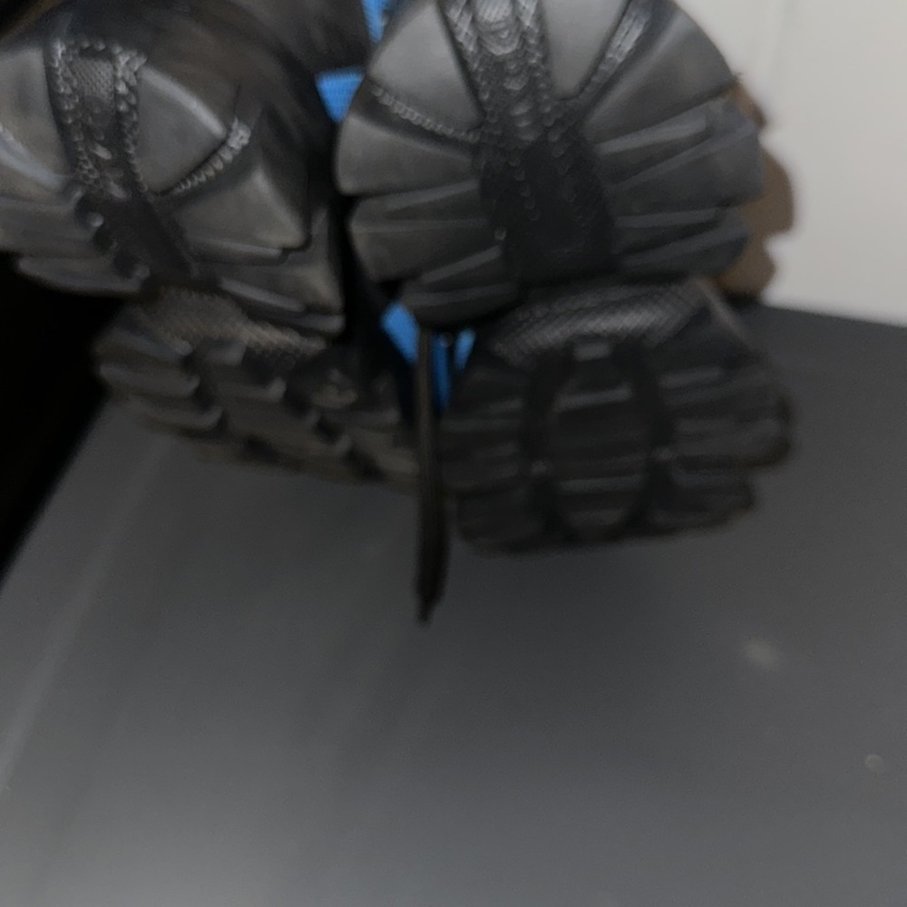 Prada Cloudbust - Picture 4 of 4